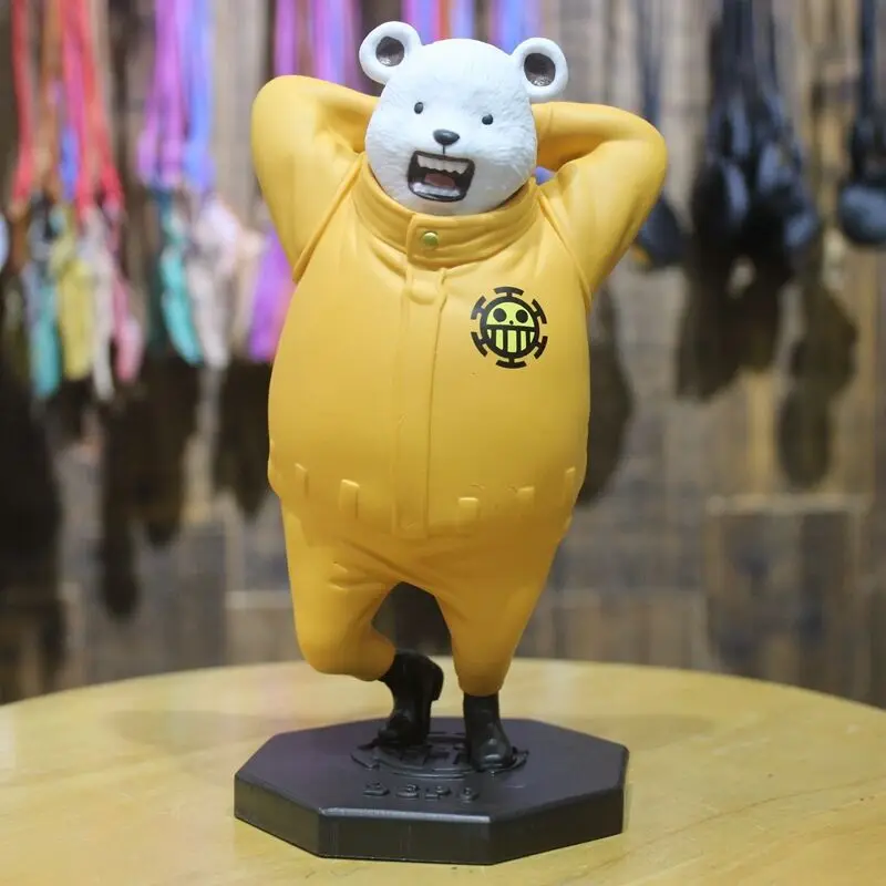 

18cm Anime One piece Trafalgar Law crew polar bear Bepo PVC action figure collection model toy