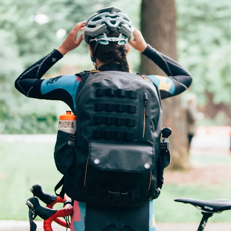 

Waterproof Cycling Backpack comes with Red LED Beacon Lights 3M Safe Reflective Adjustable Padded Hip Belt Dry Bag Hiking Biking