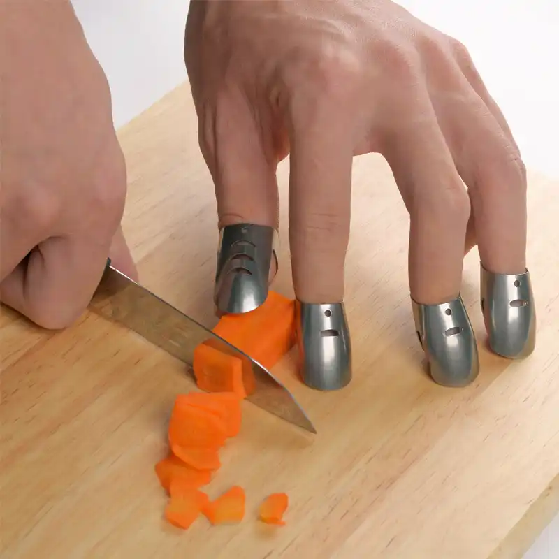 MOM\'S HAND 4 шт./компл. Регулируемый Нержавеющая сталь палец защита рук Защита для пальца Ножи ломтик Чоп Безопасный ломтик Пособия по кулинарии инструменты - изображение