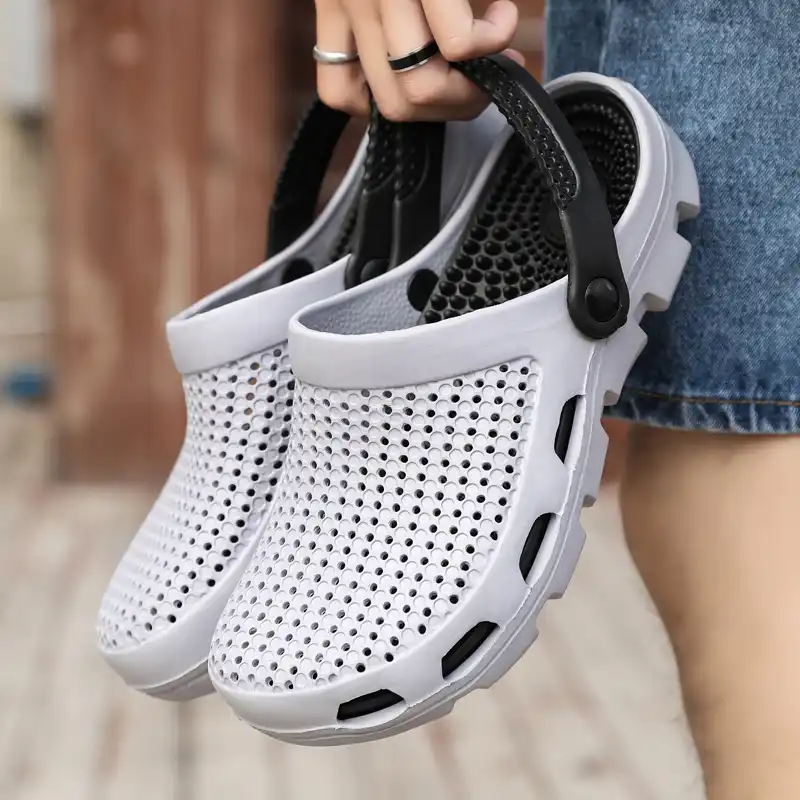 crock water shoes