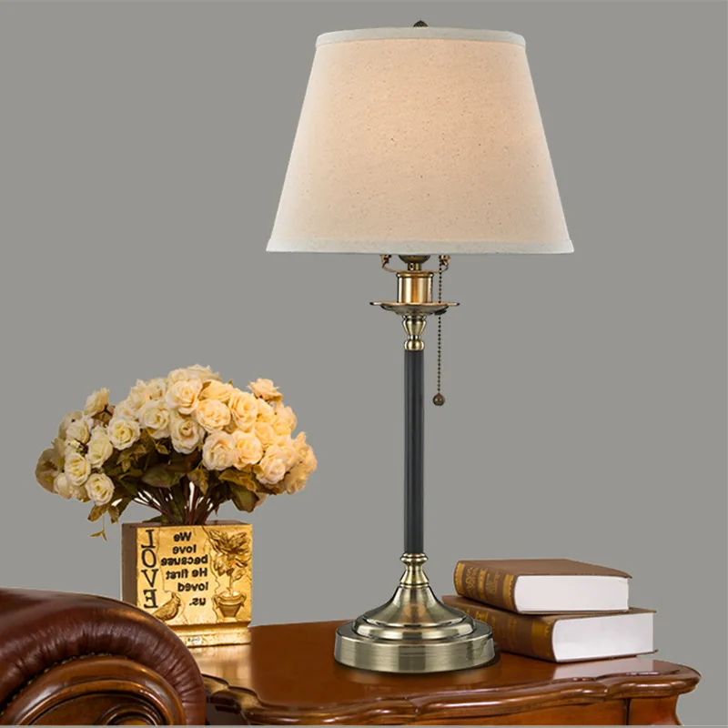 Лампа настольная с верху. Светильник настольный светодиодный. Настольная лампа utaka. Подобрать настольную лампу. Лампа настольная economic 992229.