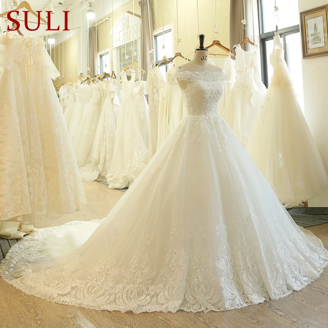SL-540 Hot Sale Pearls Flowers Wedding Dresses 2019 New Short Sleeve Muslin Lace Appliques Boho Wedding Gowns Bridal Dress 3