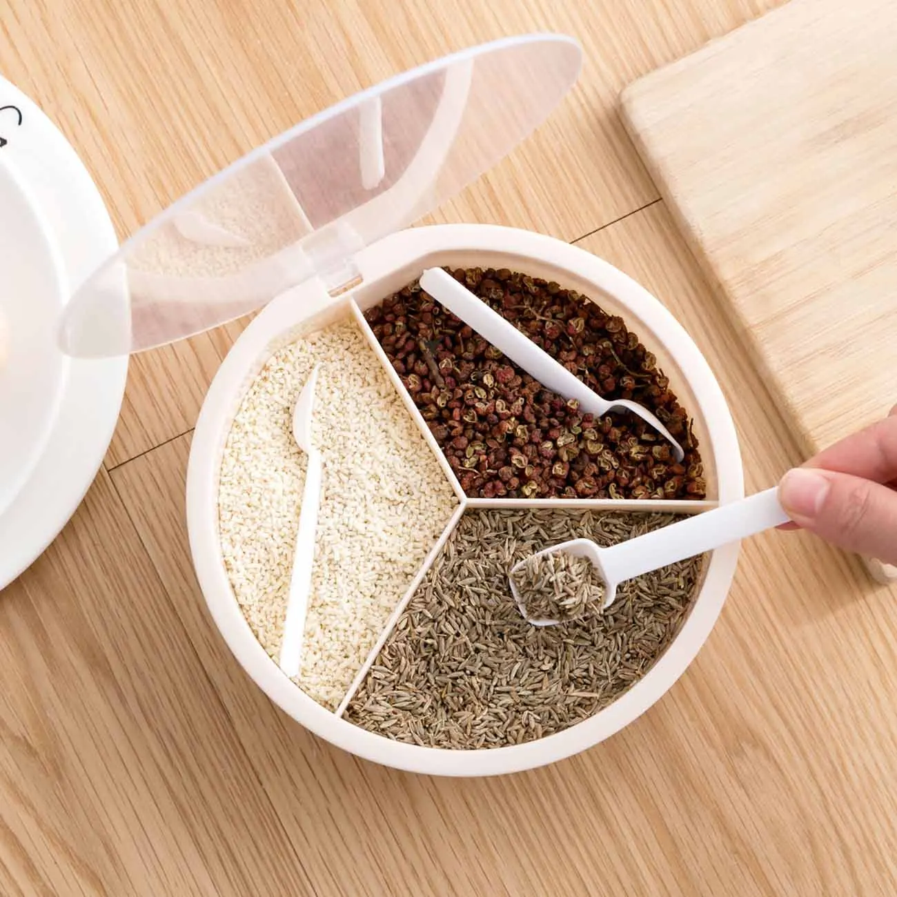 

Kitchen 3 in 1 Plastic Spice Jar Seasoning Box Can Salt and Pepper Spice Container Organizer Condiment Dispenser Spice Bottles