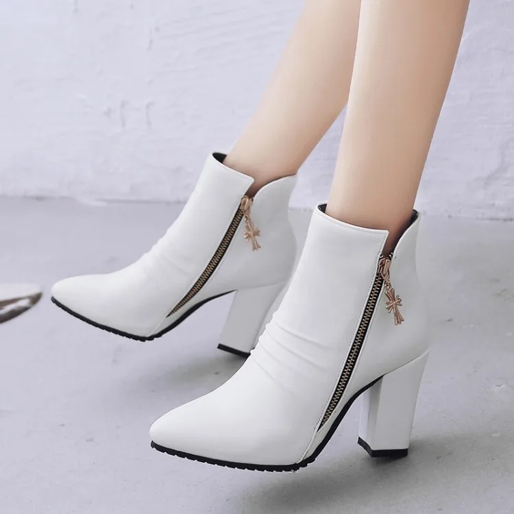 

Big Size 11 12 13 14 15 16 17 Tip thick high heel square heel metal decorative side zipper short canister Martin boots