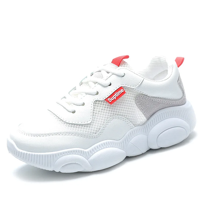 

2019 summer new Korean version of the net red bear shoes old shoes female students mesh breathable wild casual white shoes