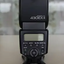 Б/у, Canon Speedlite 430EX II Вспышка для цифровых зеркальных камер Canon Массовая упаковка