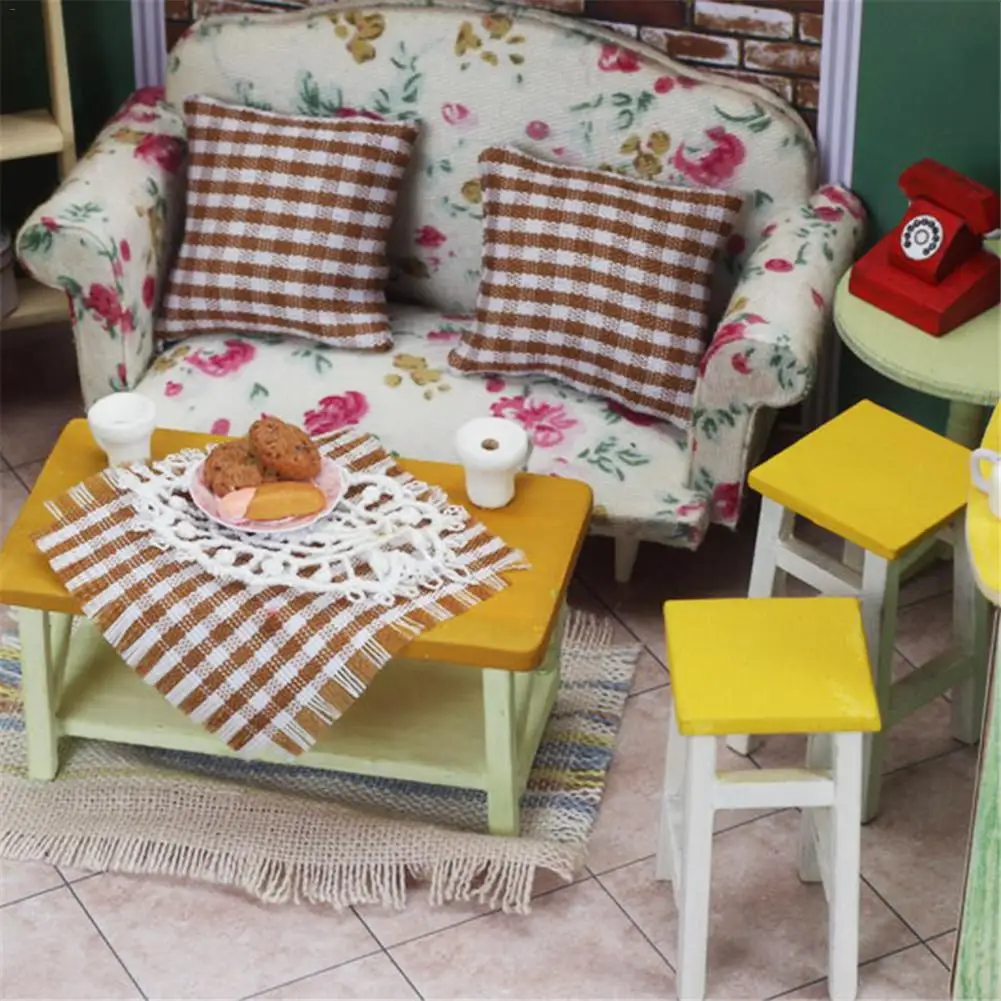 Hand-Assembled DIYKit with Furniture Doll Houses for Birthday Gift and Home Decoration Dollhouse Model Toy