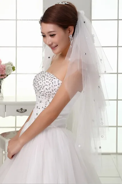 Довольно Дешево! новая невеста однослойная белый 1.5 м Короткие свадебные вуали женщин Корейской Аксессуары