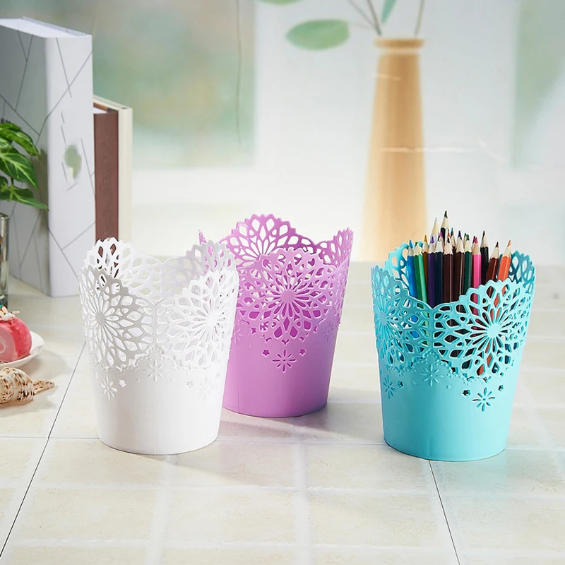 1Pc Hollow Flower Pattern Pen Stationary Holder Cosmetic Brush Storage Office School Desk Organizer Container Accessories huismerk kopen in de aanbieding 1Pc Hollow Flower Pattern Pen Stationary Holder Cosmetic Brush Storage Office School Desk Organizer Container Accessories huismerk kopen in de aanbieding