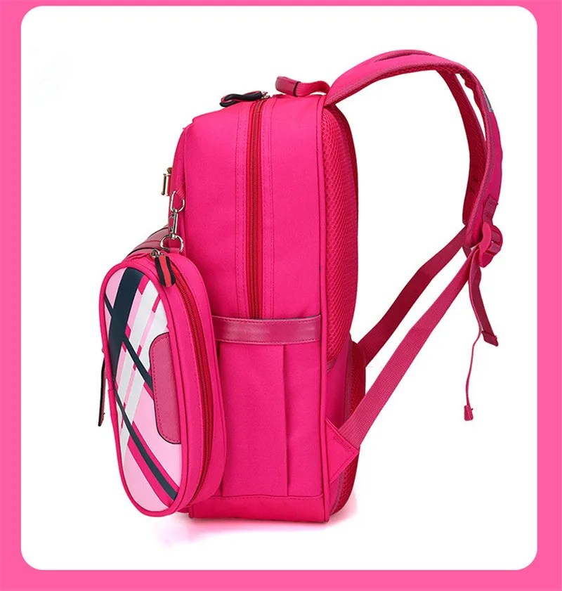 3714876143_821371667