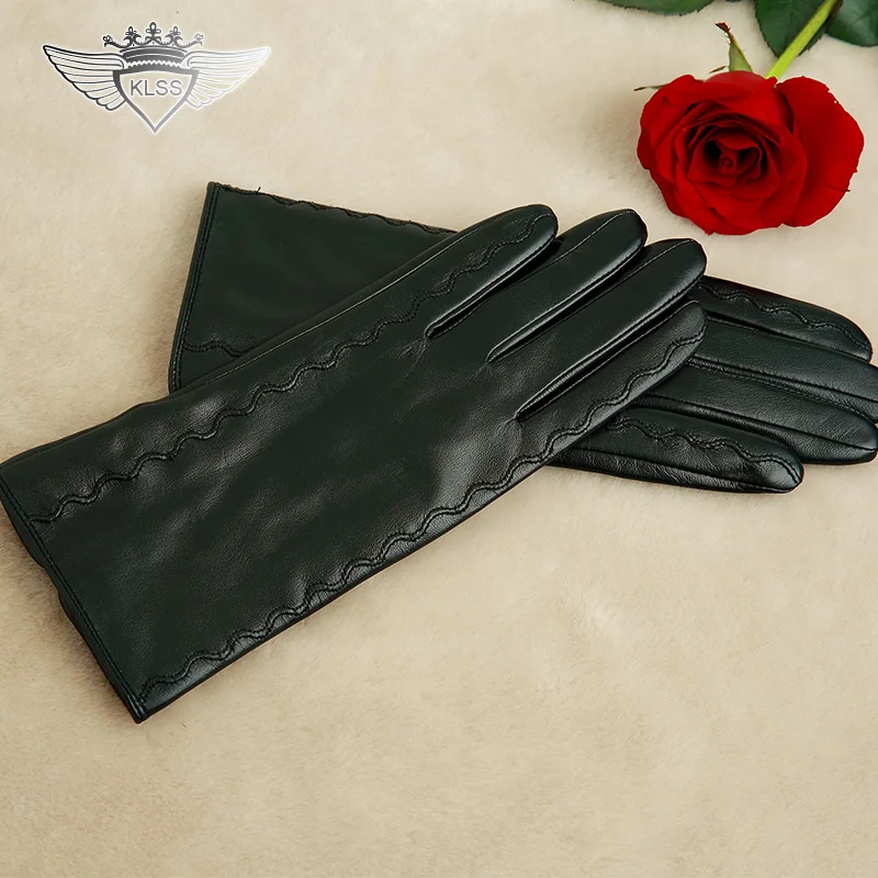 Fashion Short style Women Genuine Leather Gloves Top Quality Goatskin Gloves Wrist Warm Winter Female Leather Gloves 2319