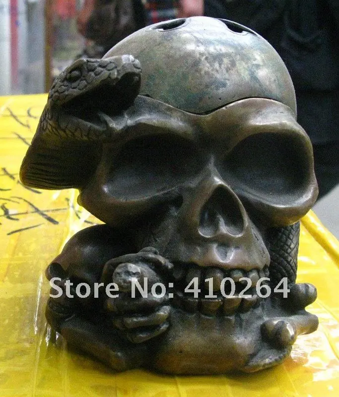 

beautiful Snake dry skeleton head ashtray bronze statue