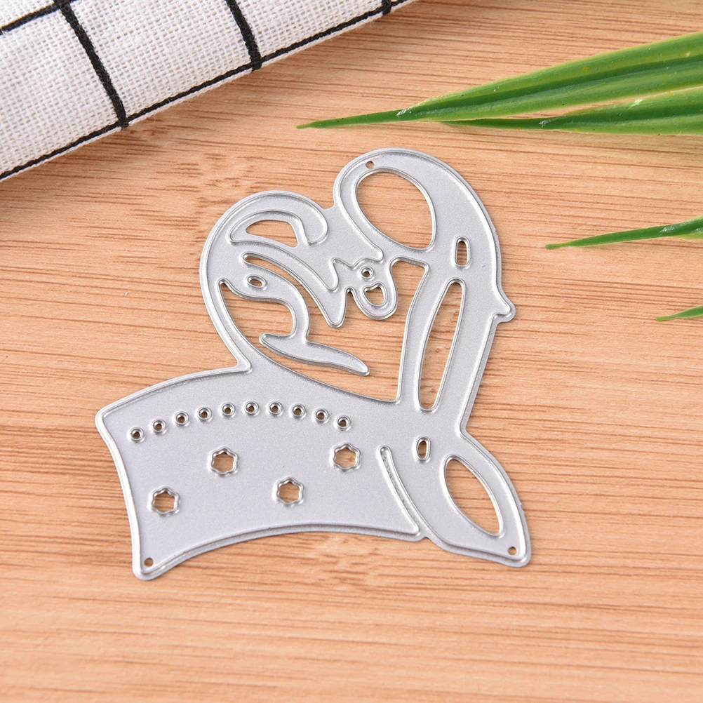 Heart Stencils Metal Cutting Die Embossing Craft Dies Cut Stencils DIY Scrapbooking Die Cuts Wedding Christmas Cards Decorative