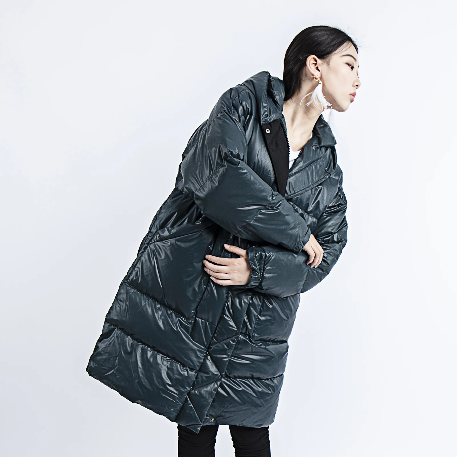 

Down Parka 2019 New Brand Winter Down Jacket Women Long White goose Down Jacket Outwear Ultralight Hooded Thin Hat Coat