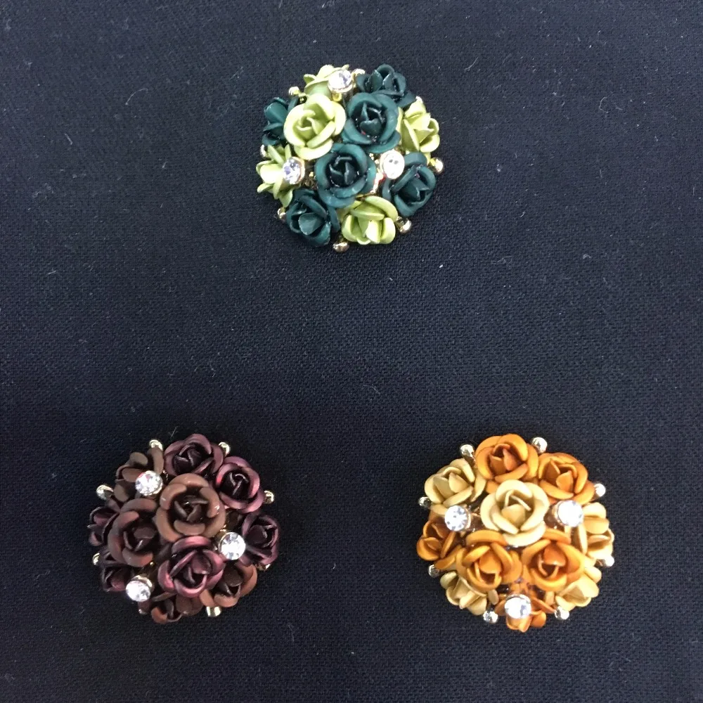 

rose flower deisgn decorative fashion 2cm button mixed packing sell