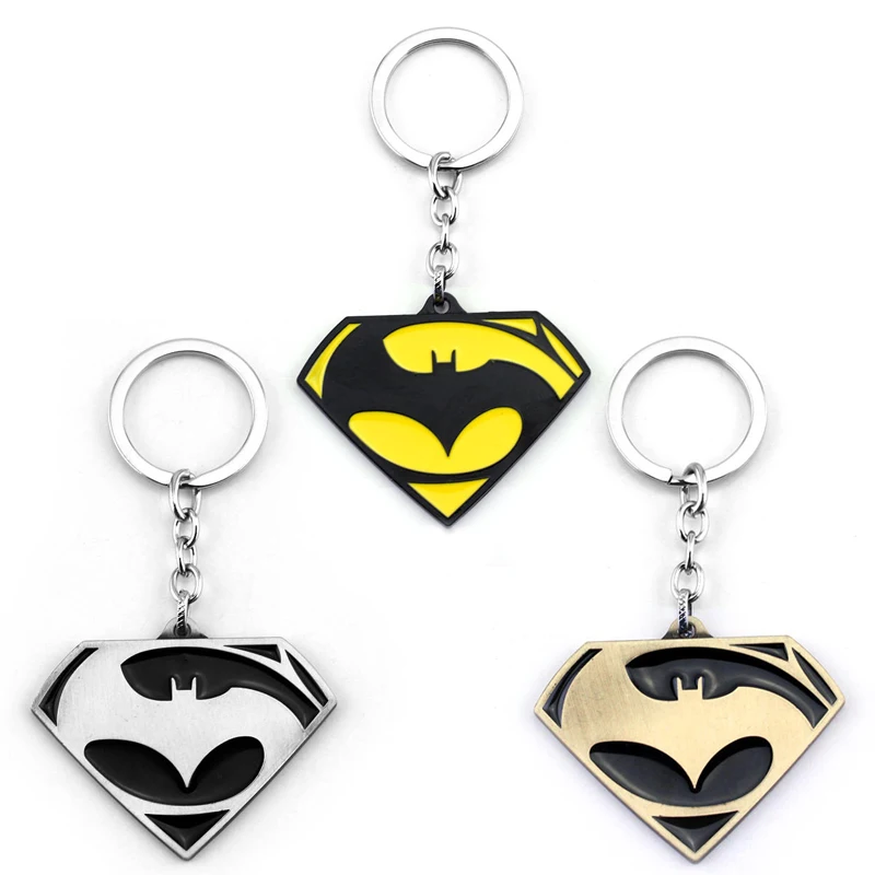 Movie Superman Keychain Superhero S Logo Metal Keyring in Key Chains
