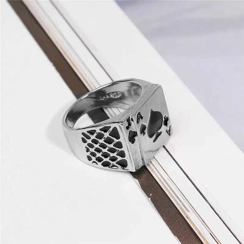 DoreenBeads Винтаж Для мужчин изделия из сплава цинка кольцо Размеры 8 Мода черный, серебристый цвет Цвет Покер формы 18,3 мм, 1 шт