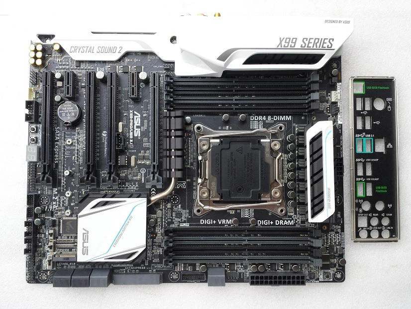 

ASUS X99-PRO USB3.1 motherboard with packaging accessories used 90%new