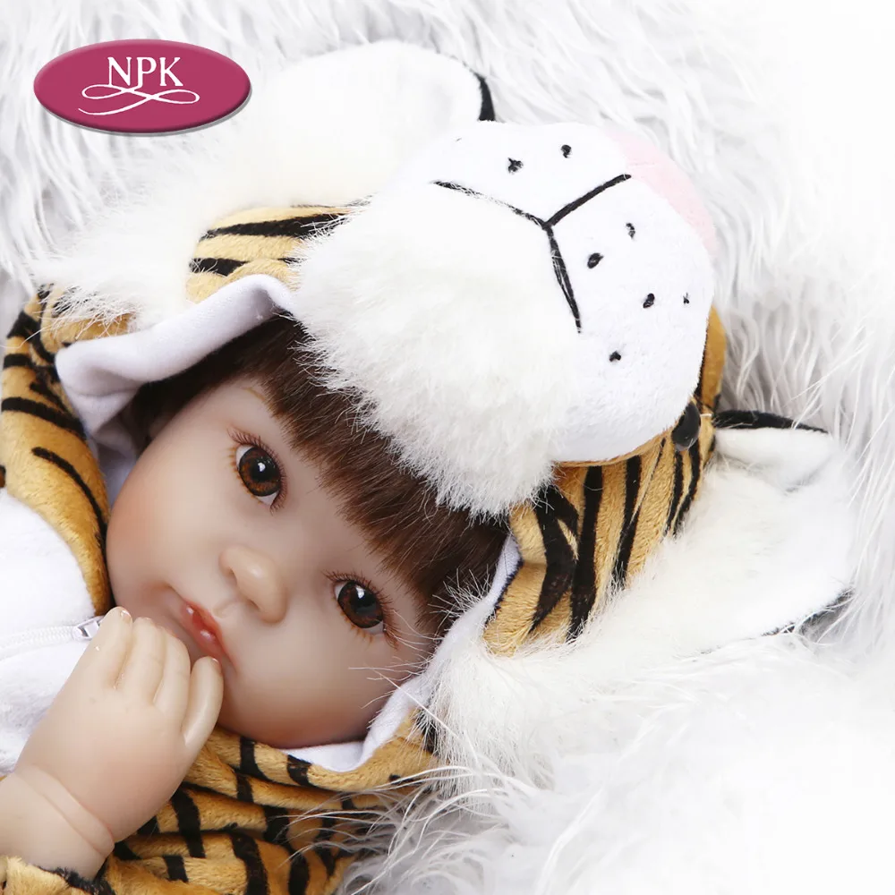 NPK 40CM Silicone Reborn Baby Doll Lifelike Cosplay Tiger Princess Girls Newborn Babies Doll Kids Playmate Gifts 2018 Newest (8)