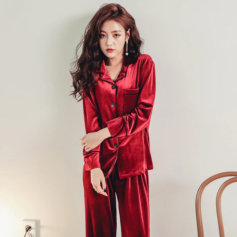 Goedkoop 2019 Lange Mouw Goud Fluwelen Pyjama Set Winter Vrouwen Warme Pyjama Sets Plus Size Nachtkleding Pyjama 3XL 4XL 5XL 85kg Nachtkleding Set
