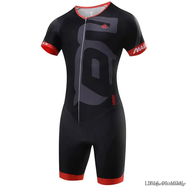abbigliamento pattinaggio corsa