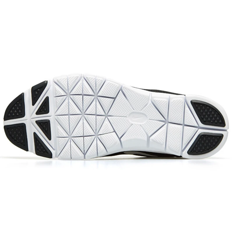 nike wmns flex essential tr