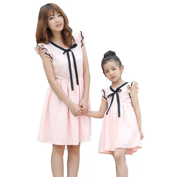 

Summer Cotton Family Clothes Mother Daughter Matching Dresses Mom and Daughter Bow tie Patchwork Fly Sleeve Dress Family Look