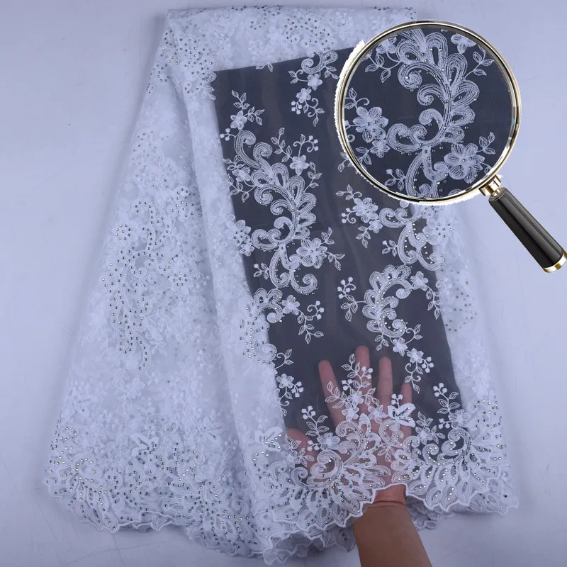 

2019 High Quality African Nigerian Lace Fabrics With Rhinestones Fashion Embroidery Design Milk Silk Lace Fabric 5 Yards A1534