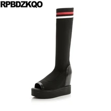 Muffin стрейч Скрытая лайкра клиновидная платформа Роскошные брендовые туфли женские сапоги сандалии повседневные на высоком каблуке носок из тонкого материала вязанные летние с открытым носком до колена