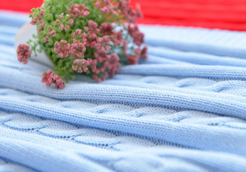 knitted blanket