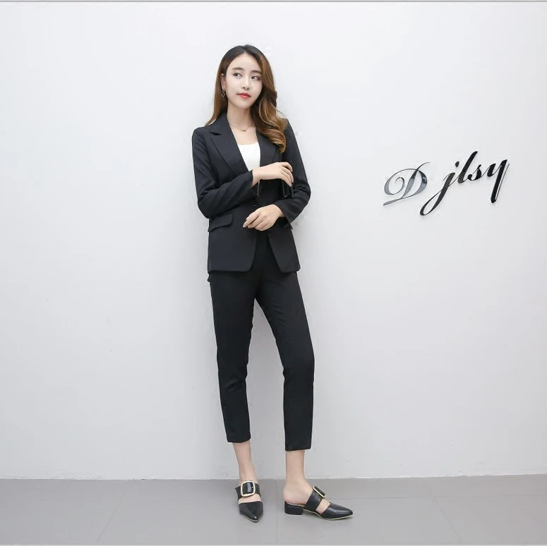 women's suit 2018 spring and autumn fashion temperament Slim long-sleeved small suit + casual nine pants two-piece suit Women's Sets