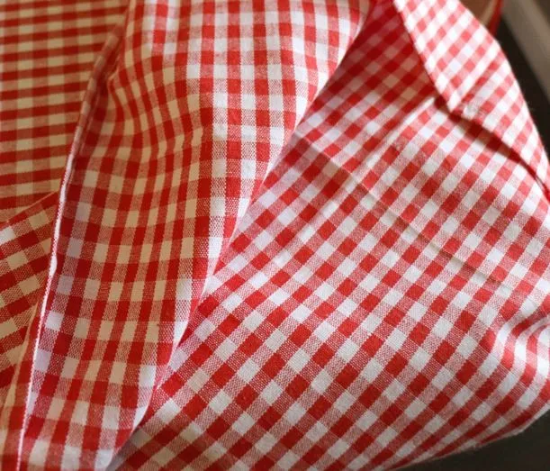 table cloth 2