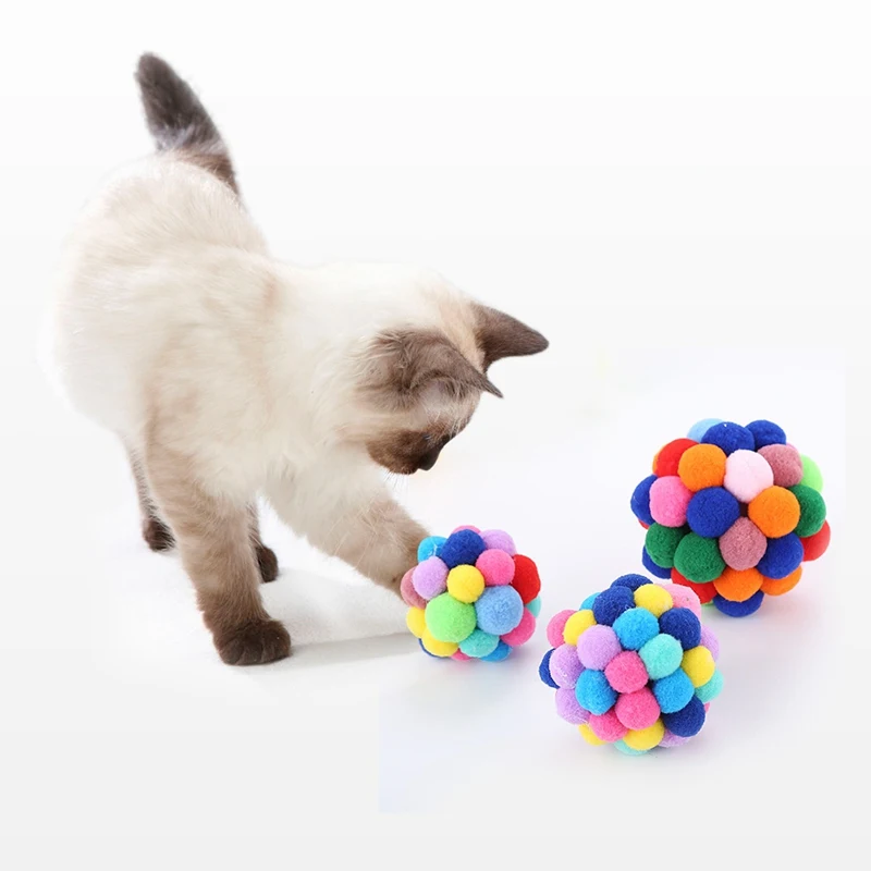 

1PC 2019 New Pet Cat Toy Colorful Handmade Bells Bouncy Ball Built-In Catnip Interactive Toy Color Randomly