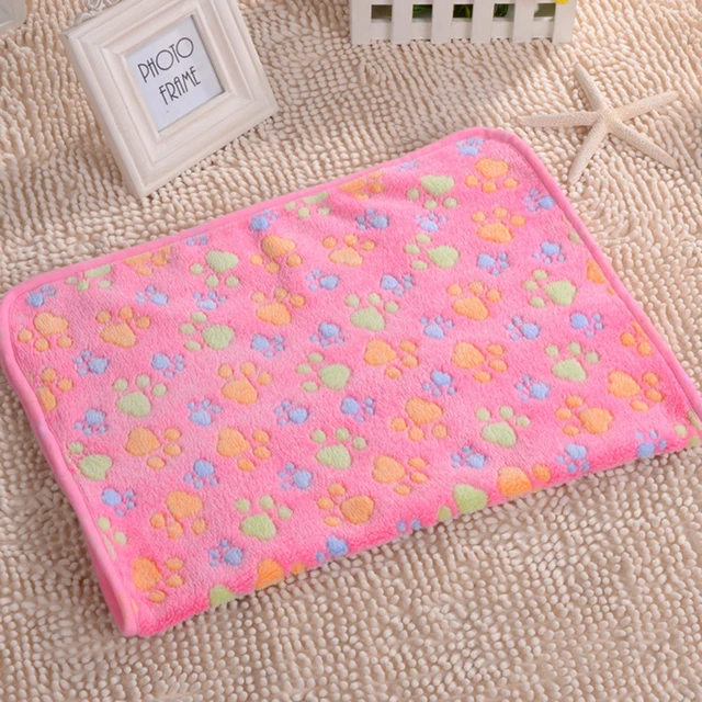 3 Sizes Cute Warm Pet Bed Mat Cover Towel Handcrafted Cat Dog Fleece Soft Blanket for Small Medium Large dogs Puppy Pet Supplies 5