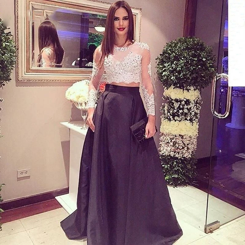 Beautiful Dress with Sleeves