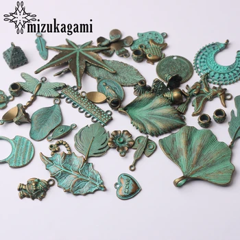 

1Pack/lot Random Mixed Retro Verdigris Patina Plated Zinc Alloy Green Charms Pendants For DIY Jewelry Making Finding Accessories