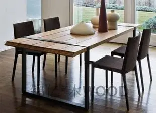 Francés rústico viejo pino mesa de comedor de madera estilo retro ... Francés rústico viejo pino mesa de comedor de madera estilo retro ...