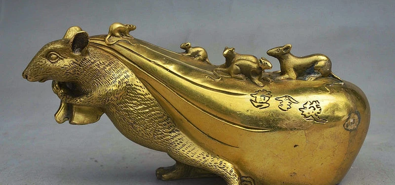 

9" China FengShui Brass Jixiang Wealth Zodiac Monse Carry Money Gold Bag Statue