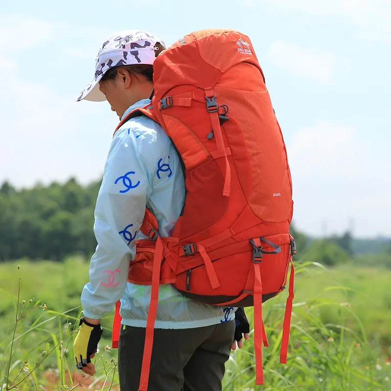 

50L Camping Hiking Backpack Mountaineering Bag Large Capacity Trekking Rucksack Outdoor Backpack Hiking Camping Tent colorful