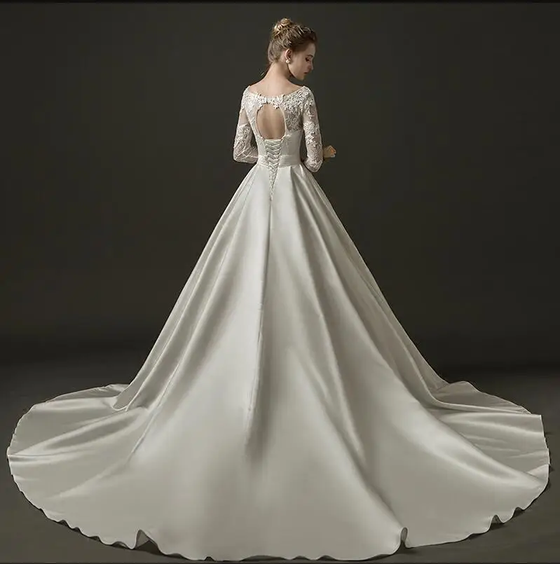2019 New Arrival Ball Gown Lace Satin Modest Wedding Dresses With