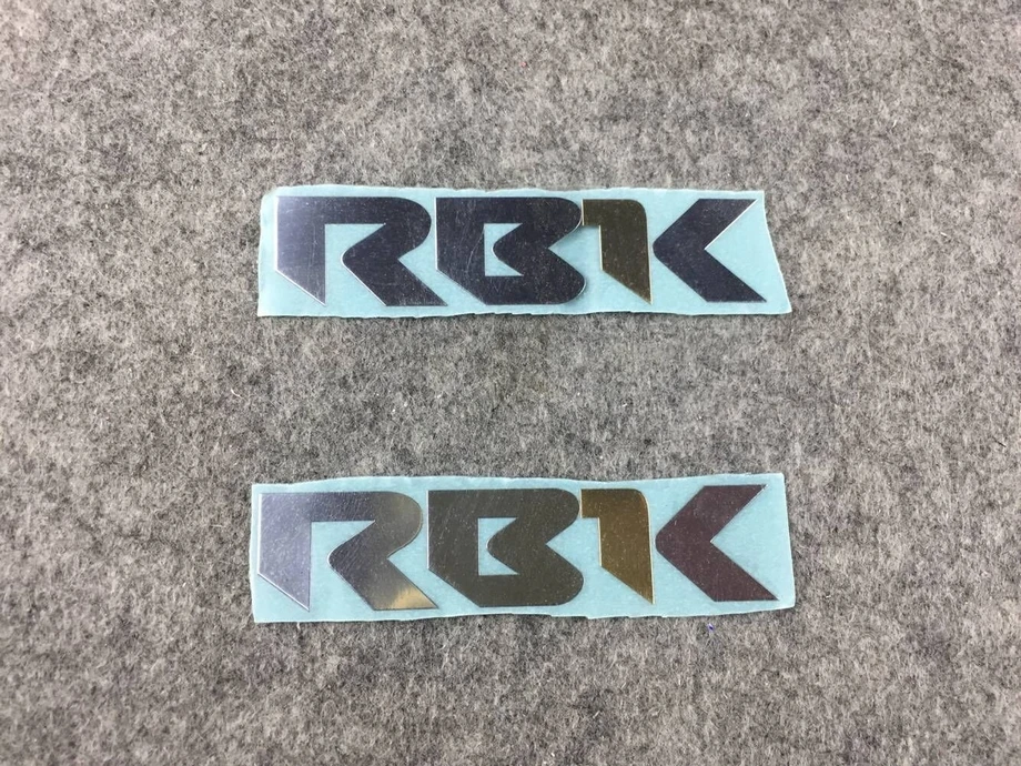 Сплав головки эмблемы наклейки металлическая XR4 RB1K Велосипедный спорт комплект часть