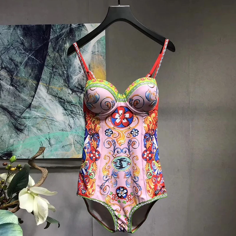 Svoryxiu 2019 مصمم الماركات داخلية المرأة الساحرة الأزهار طباعة الصيف شاطئ عطلة مثير ارتداءها فام + شال