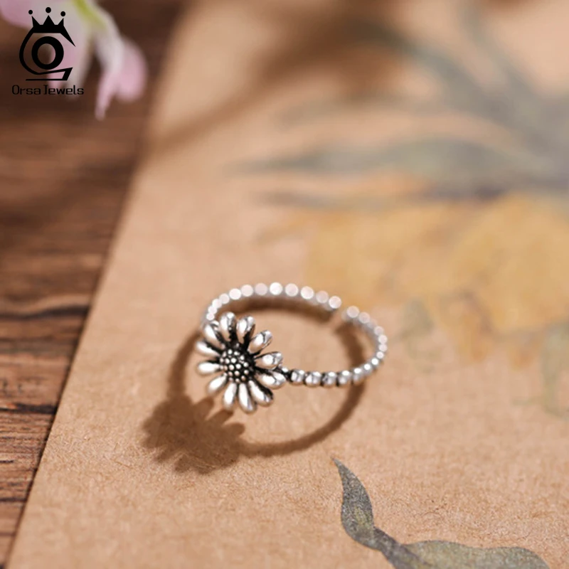 ORSA JEWELS 100% Real Original 925 Sterling Silver Dazzling Daisy Flower Ring Romantic Fashion Elegant Wedding Jewelry PSR52