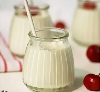 

120pcs/lot Mini Glass Bottle With Plastic Cover 100ML Small Pudding DIY Yogurt Juice Milk Storage Bottle Free Shipping