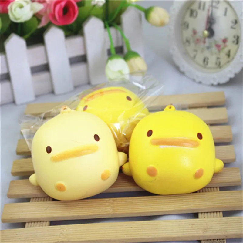 lovely Squishy Cute Yellow Duck Bread Phone Straps Slow Rising Bun Charms Gifts Toys