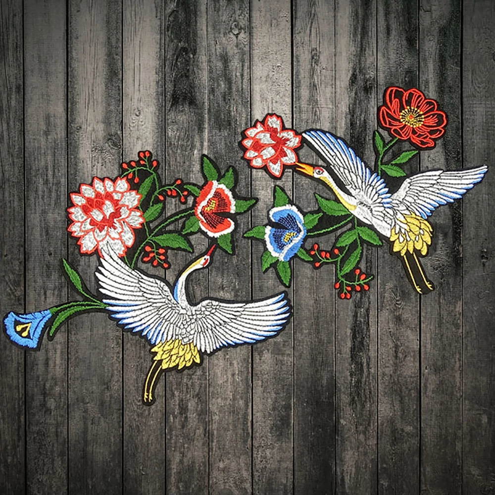 

2pcs/lot Crane&Flower Patch Embroidery iron on patch Decoration Accessories Embroidered patch for clothing For DIY