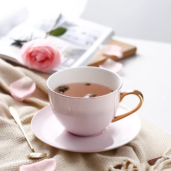 

High Quality Bone China Pink Coffee Cup and Saucer Sets With Gold Spoon Large Capacity Afternoon Tea Black Tea Cup Free Shippng