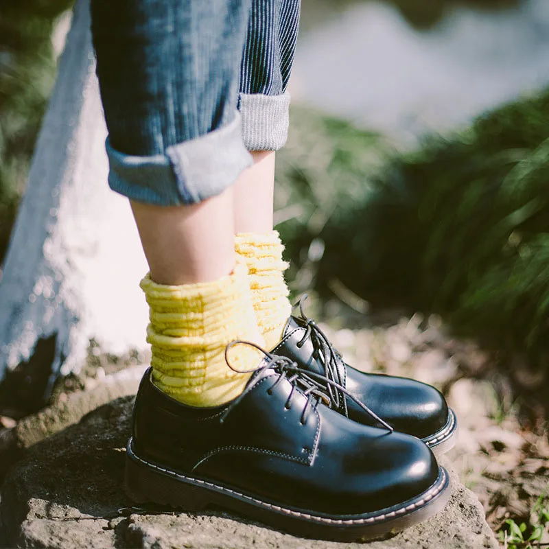 QPFJQD/Классическая винтажная женская обувь; повседневные туфли-оксфорды с круглым носком; цвет коричневый, черный; удобная женская обувь из натуральной кожи на плоской подошве с кружевом