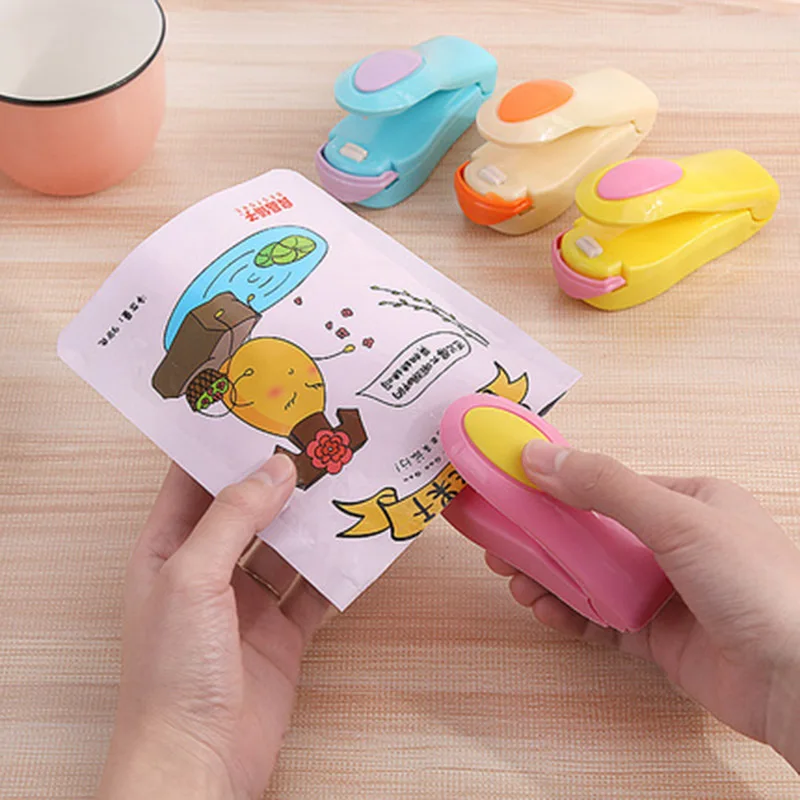 

Portable Bag Clips Handheld Mini Heat Sealing Machine Impulse Sealer Seal Packing Plastic Bag Impulse Sealer Seal Packing