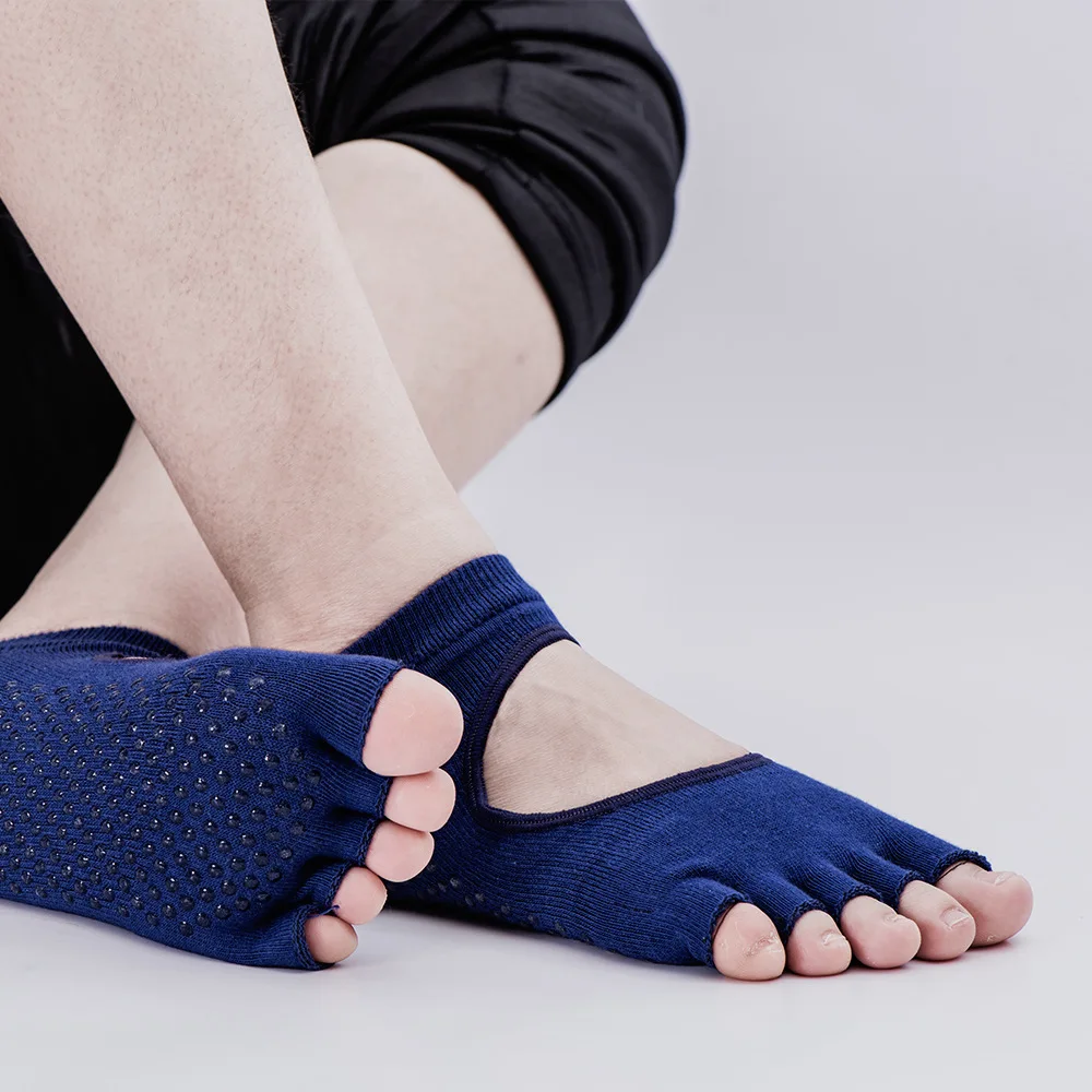 Novelty Solid Pilates Toe Out Socks Women 2017 Korean Non Slip Silicone